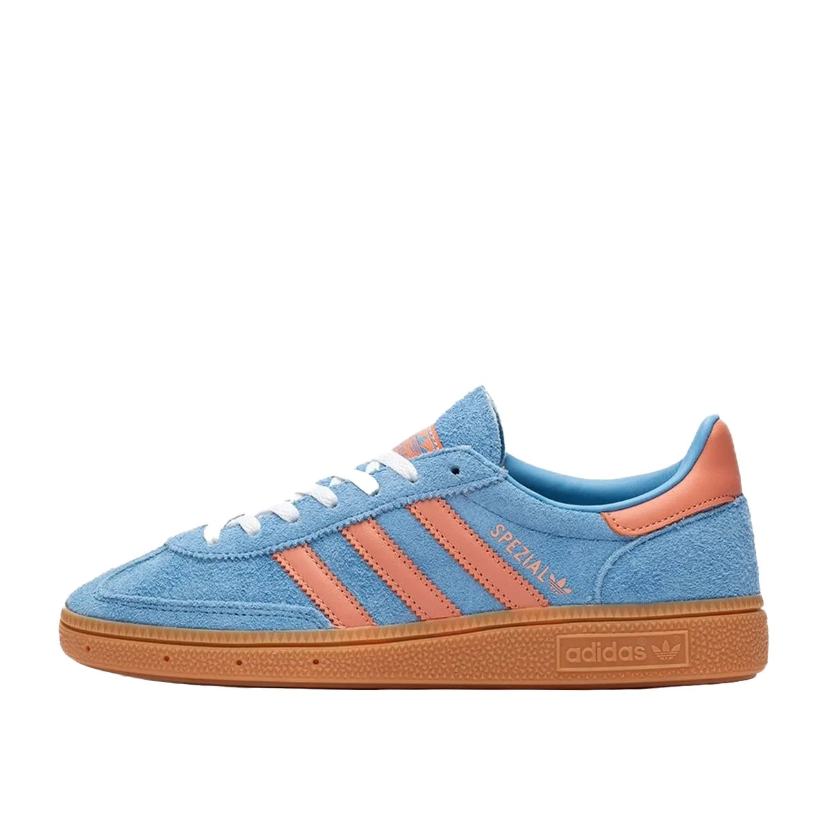 Adidas Handball Spezial Women's sneakers, side view, model IF6564, in light blue with wonder clay details.