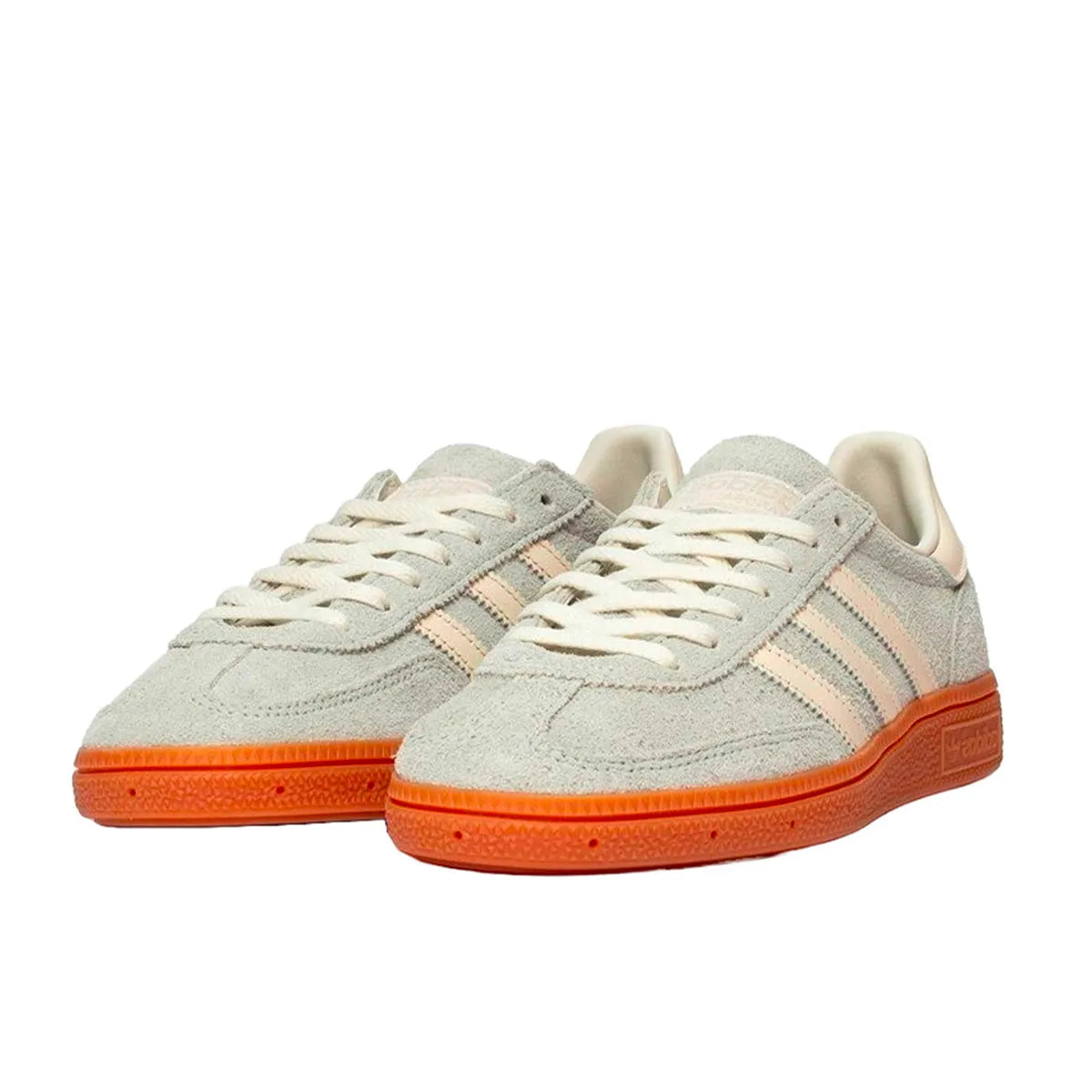 Adidas Handball Spezial Women's sneakers, back view, model IF6491, wonder silver, gum sole.