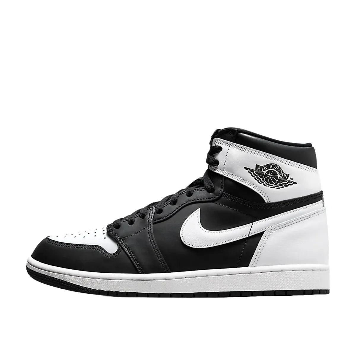 Jordan 1 Retro High OG sneakers, side view, model DZ5485-010, in black and white with classic styling.