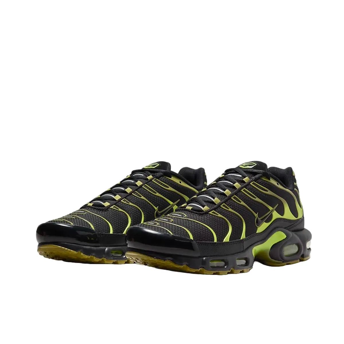 Nike Air Max Plus sneakers, front view, model DM0032-010, in black and olive green with pacific moss accents.