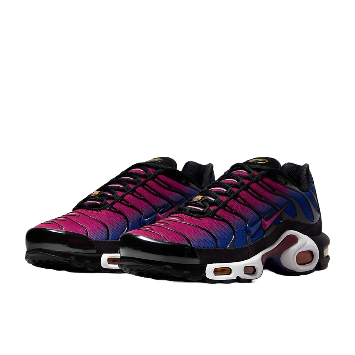 Nike Air Max Plus Patta FC Barcelona Culers del Mon sneakers, front view, model FN8260-001, featuring a blue and red design.