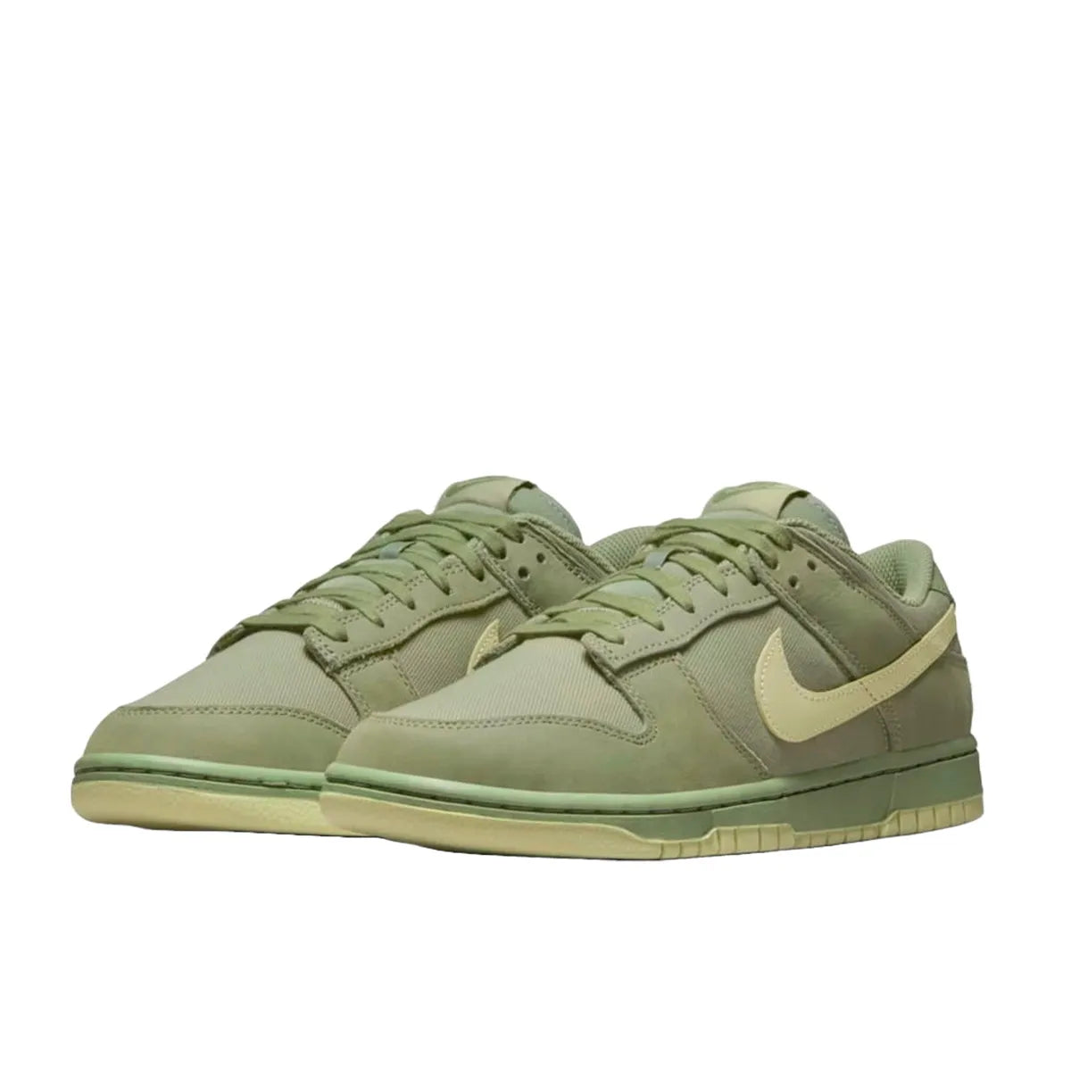 Nike Dunk Low Retro Premium sneakers, front view, model FB8895-300 in oil green color.