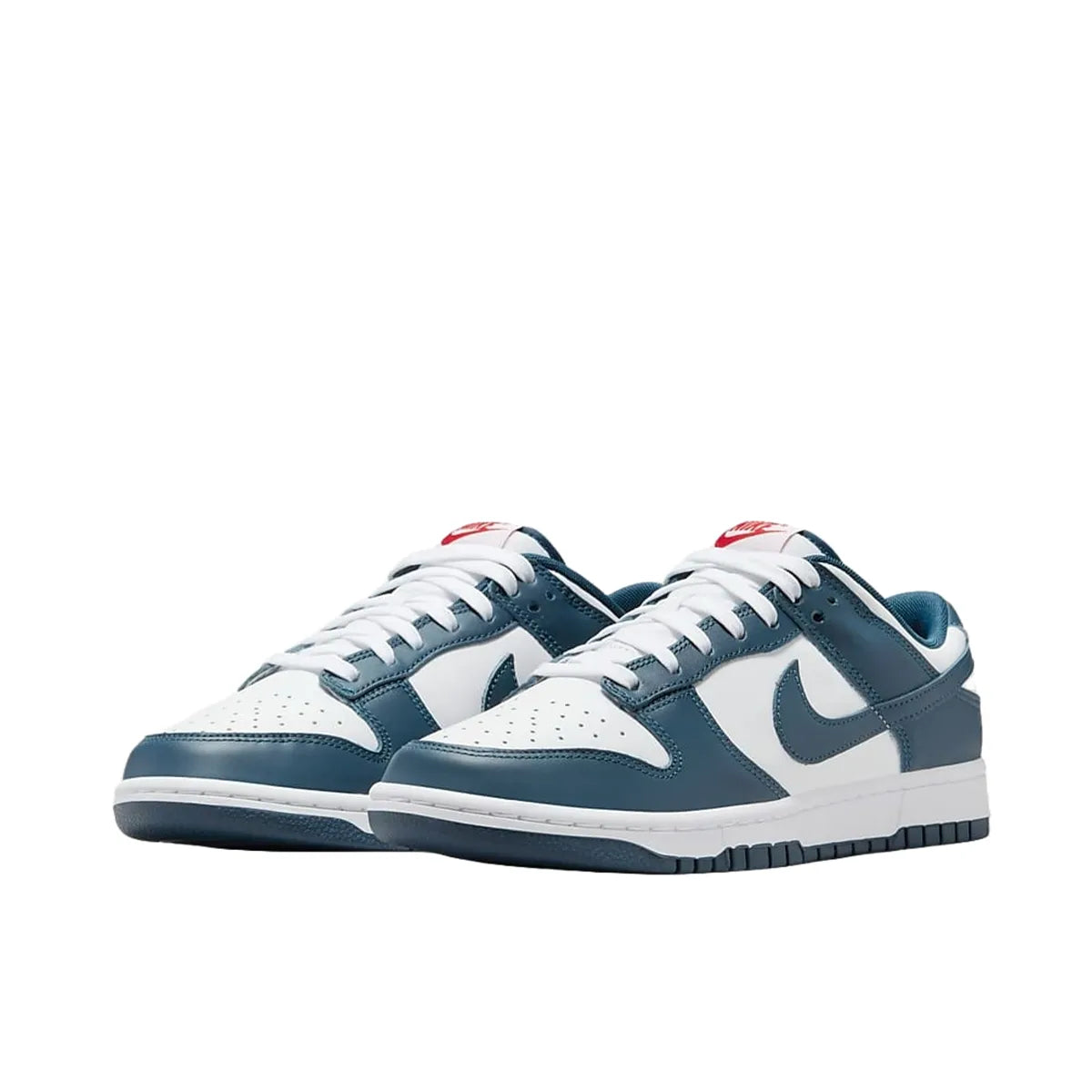 Nike Dunk Low Valerian Blue sneakers, front view, model DD1391-400, featuring a blue upper with white accents.